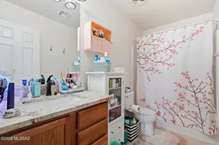 5758 W King Snake Dr, Tucson, AZ 85742 - Photo 33