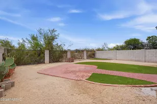 5758 W King Snake Dr, Tucson, AZ 85742 - Photo 39