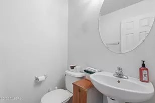 5758 W King Snake Dr, Tucson, AZ 85742 - Photo 33