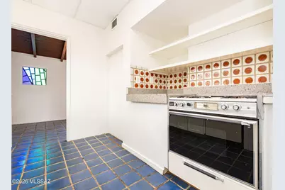 2028 E 8th Street, Tucson, AZ 85719 - Photo 9