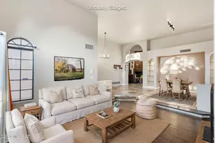 10770 N La Quinta Dr, Tucson, AZ 85737 - Photo 11