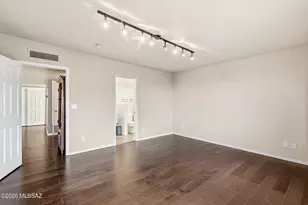 10770 N La Quinta Dr, Tucson, AZ 85737 - Photo 29