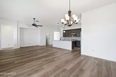 39474 S Summerwood Drive, Saddlebrooke, AZ 85739 - Photo 9