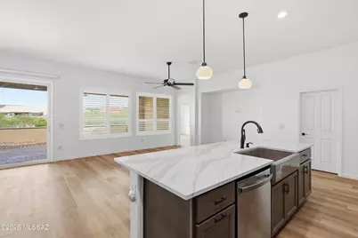 39474 S Summerwood Drive, Saddlebrooke, AZ 85739 - Photo 19