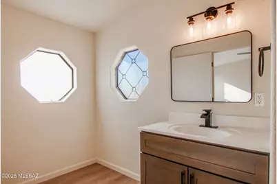 8777 E Ellsworth Lane, Hereford, AZ 85615 - Photo 23