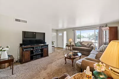 8149 E Colette Place, Tucson, AZ 85710 - Photo 11
