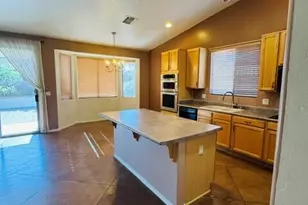 11557 N Flat Iron Dr, Tucson, AZ 85737 - Photo 1