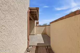2522 N Ironwood Ridge Dr, Tucson, AZ 85745 - Photo 21