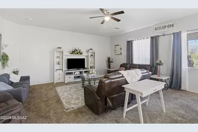 8286 W Calle Sancho Panza, Tucson, AZ 85757 - Photo 11