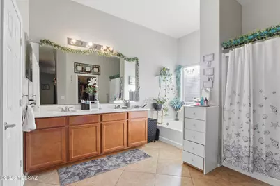 8286 W Calle Sancho Panza, Tucson, AZ 85757 - Photo 23
