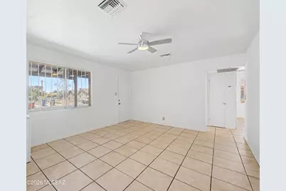 5207 S Champion Stravenue, Tucson, AZ 85706 - Photo 3