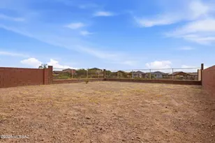 7774 S New Strike Way, Tucson, AZ 85747 - Photo 25