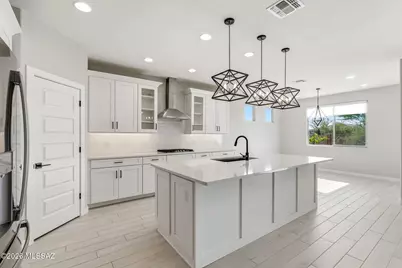 11397 N Baja Place, Oro Valley, AZ 85742 - Photo 13