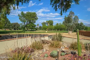 232 N Abrego Dr, Green Valley, AZ 85614 - Photo 1