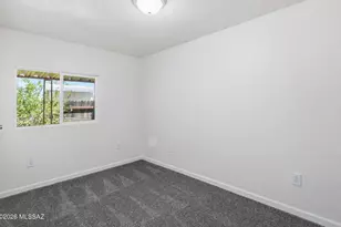 3810 E Mibbie Ln, Tucson, AZ 85706 - Photo 11