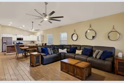 251 W Charles L McKay Street, Vail, AZ 85641 - Photo 15