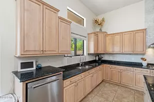 1220 W Calabria Ct, Oro Valley, AZ 85755 - Photo 25