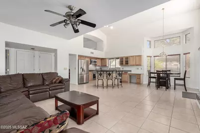 1462 N Purple Cactus Place, Tucson, AZ 85715 - Photo 11