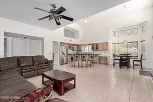 1462 N Purple Cactus Pl, Tucson, AZ 85715 - Photo 11