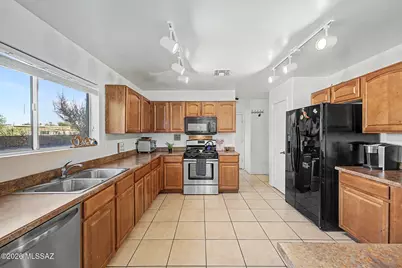1034 W Sea Star Drive, Tucson, AZ 85704 - Photo 17