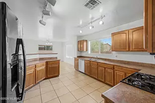 1034 W Sea Star Dr, Tucson, AZ 85704 - Photo 17