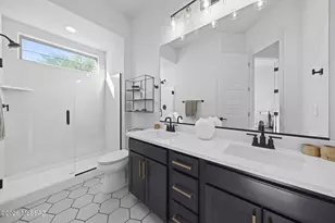 12744 N Lauterbrunnen Ln, Oro Valley, AZ 85755 - Photo 33