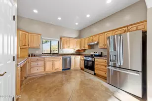 2825 W Lambert Ln, Tucson, AZ 85742 - Photo 17