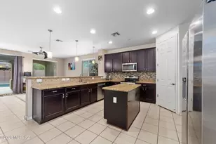 12309 N Wind Runner Pw Parkway N, Marana, AZ 85658 - Photo 9