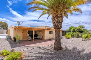 2082 S Santa Carla Dr, Green Valley, AZ 85614 - Photo 15