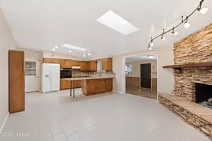 410 W Camino Fairhaven, Tucson, AZ 85704 - Photo 11