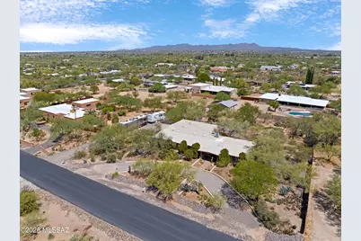410 W Camino Fairhaven, Tucson, AZ 85704 - Photo 35