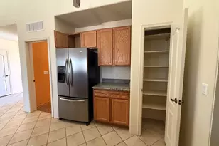 8050 W Crowned Eagle Ct, Tucson, AZ 85757 - Photo 11