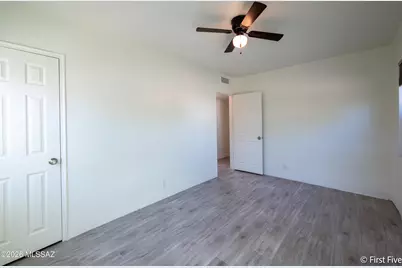 2011 S Kelvin Stravenue, Tucson, AZ 85713 - Photo 9