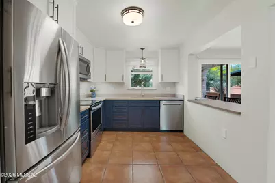 732 W Rio San Pedro, Green Valley, AZ 85614 - Photo 11