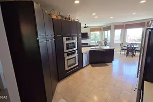 10255 N Carristo Dr, Tucson, AZ 85737 - Photo 11