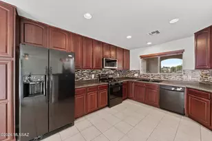 2779 W Greenstreak Dr, Tucson, AZ 85741 - Photo 13