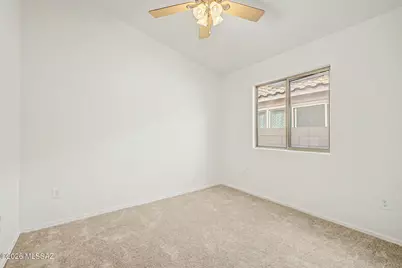 6644 W Quailwood Way, Tucson, AZ 85757 - Photo 15