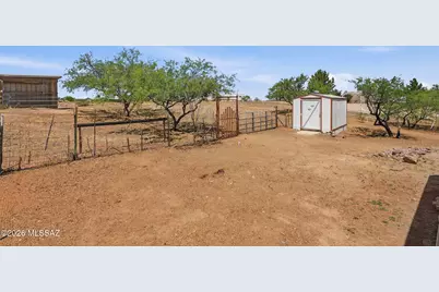 25290 E Tonopah Trail, Benson, AZ 85602 - Photo 35