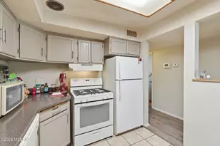 942 S Fordham Dr, Tucson, AZ 85710 - Photo 17