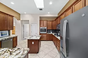 5170 N Coronado Vistas Pl, Tucson, AZ 85749 - Photo 9