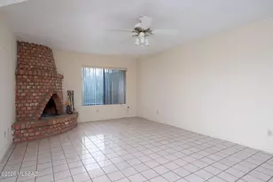 6090 E River Rd, Tucson, AZ 85750 - Photo 19