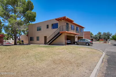 6624 E Calle La Paz #D, Tucson, AZ 85715 - Photo 1