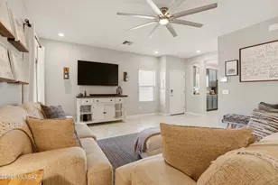 3349 N Dales Crossing Dr, Tucson, AZ 85745 - Photo 9