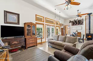 5382 E Brushy Oak Ln, Hereford, AZ 85615 - Photo 15