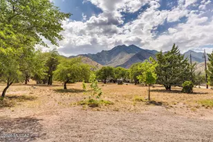 5382 E Brushy Oak Ln, Hereford, AZ 85615 - Photo 9