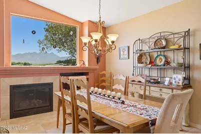 2749 S Greenside Place, Green Valley, AZ 85614 - Photo 9