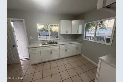 337 W 27th Street, Tucson, AZ 85713 - Photo 11