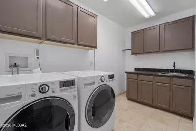 6420 N Regal Manor Drive, Tucson, AZ 85750 - Photo 31