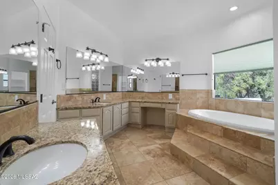 6420 N Regal Manor Drive, Tucson, AZ 85750 - Photo 23