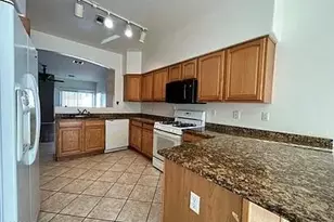 1037 S Speckled Stone Way, Tucson, AZ 85710 - Photo 5